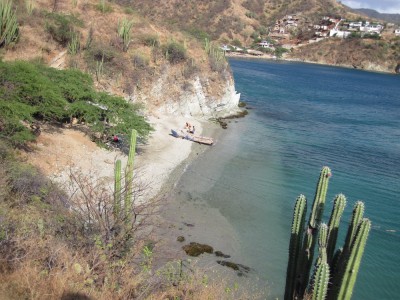 Kleine Nebenbucht weiter östlich von Playa Grande Taganga
